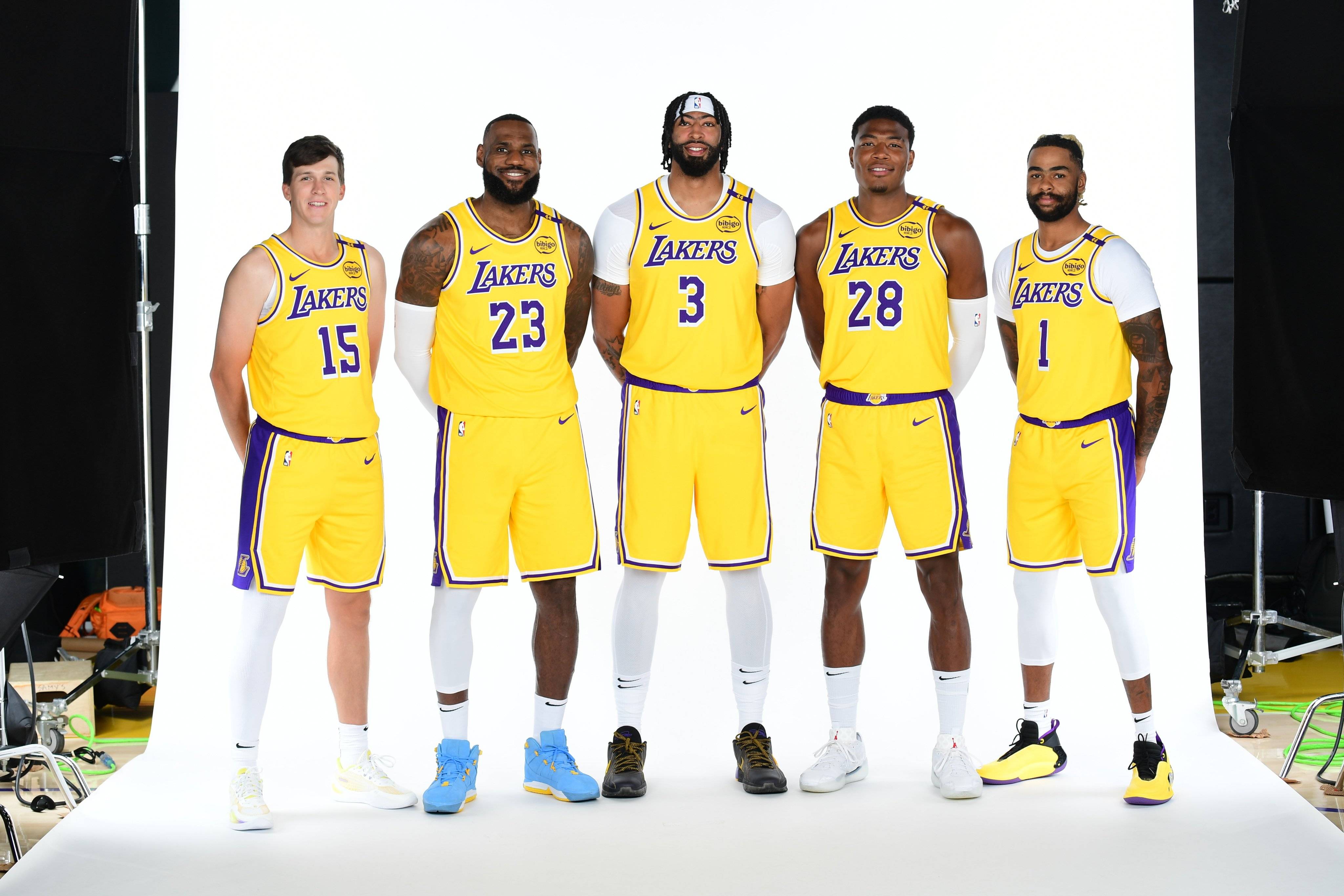 PG电子游戏 -洛杉矶湖人内部会议纪要流出：赛前更衣室发声，CBA季后赛使命明确，年轻球员得到机会的简单介绍