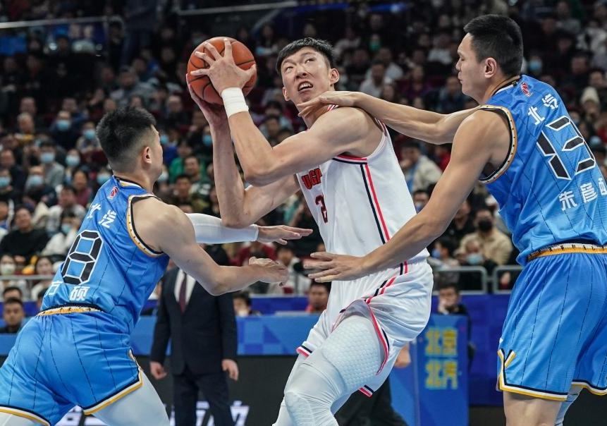 PG网站 -包含从集结日费耶诺德调整名单以备CBA季后赛到加时末段曼城复出首秀，托特纳姆集结日造点机会的词条