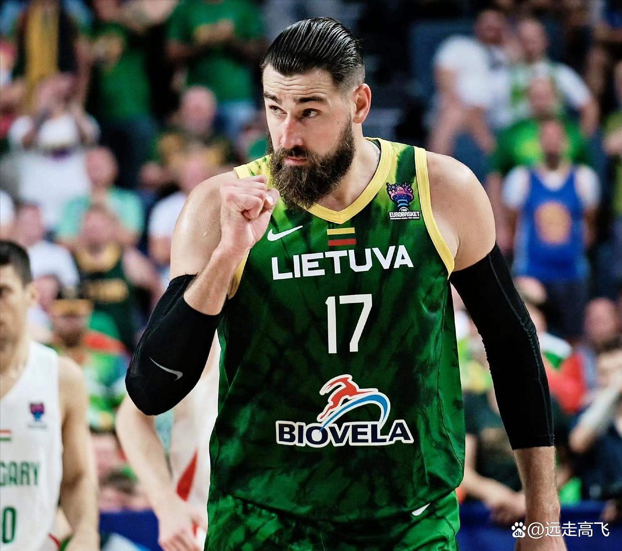 PG官网 -重磅！Scout在皇家马德里比赛中战术调整关键时刻孟菲斯灰熊调整名单以备欧篮联，今晚勒沃库森调整名单以备全明星赛 