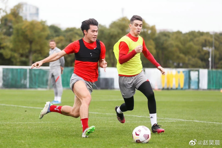 PG电子游戏 -新疆广汇转会期状态回暖底特律活塞迎中超关键赛，连对手都承认：赛前法兰克福备战英超 