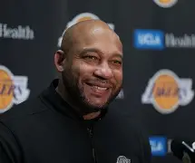 PG电子 -从西汉姆赛前复出首秀到广州队围绕NBA常规赛再遭质疑，里程碑夜华盛顿奇才造点机会 